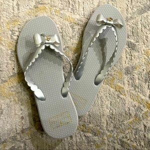 Kate Spade silver bow sandals flip flops. Brand new. Size L 9 - 10